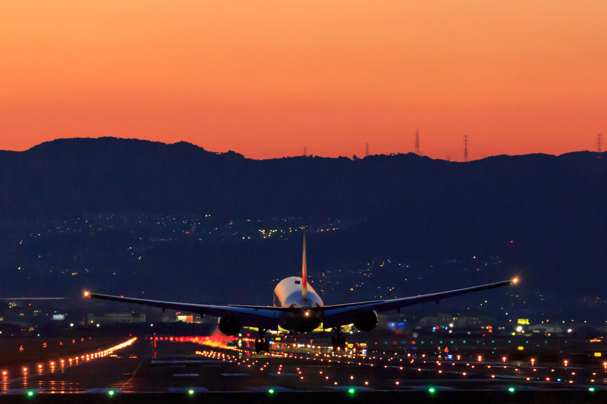HAPPY HOLIDAY LANDINGS! :  Making a Perfect Landing (and Takeoff!)